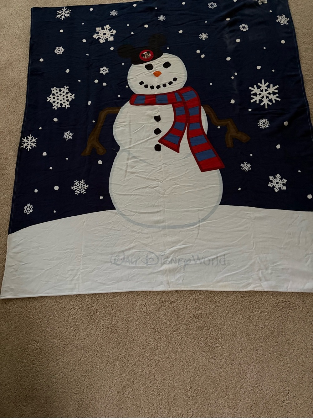 New Walt Disney World snowman blanket